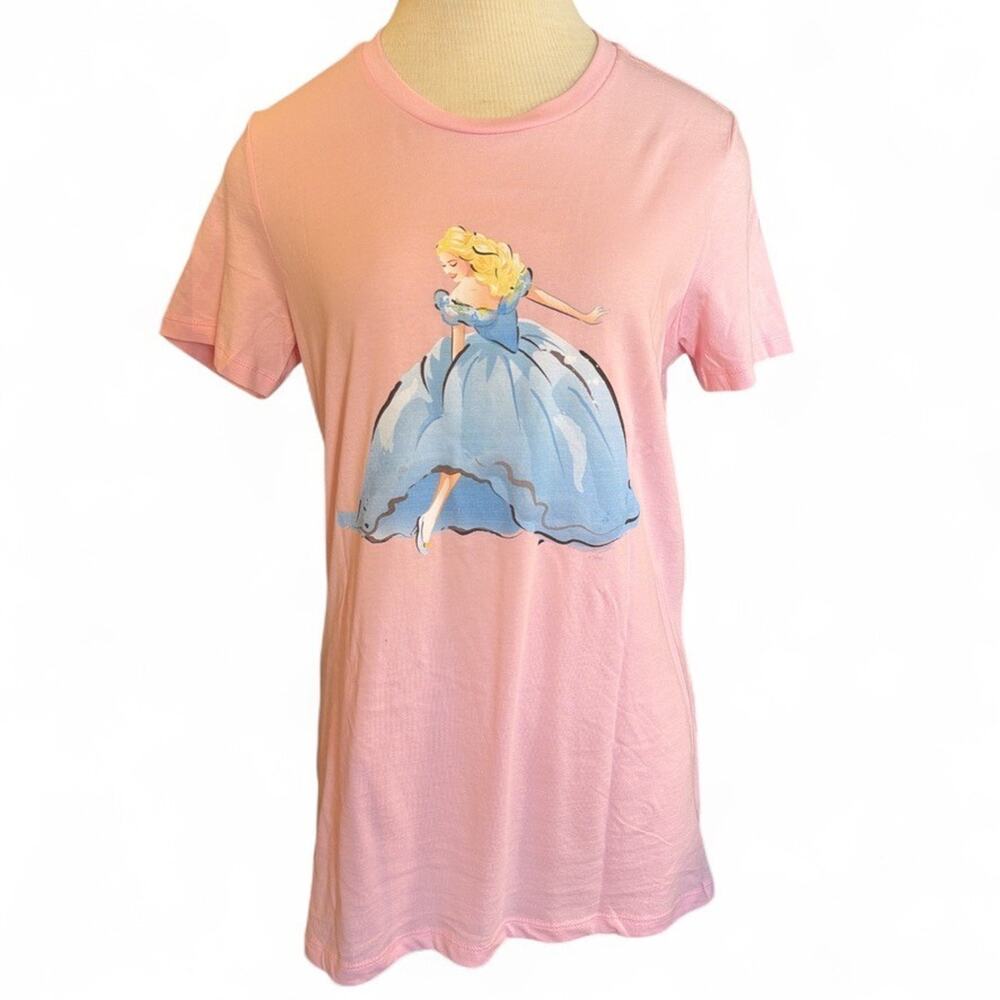 Disney Cinderella Live Action Graphic Tee Shirt Top Sz M Long Light Pink Girly